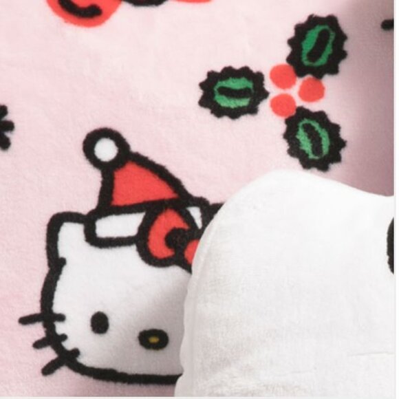 NWT Hello Kitty Holiday 18in 2pk Square Pillow with Shaped Head Pillow Set - Picture 3 of 3